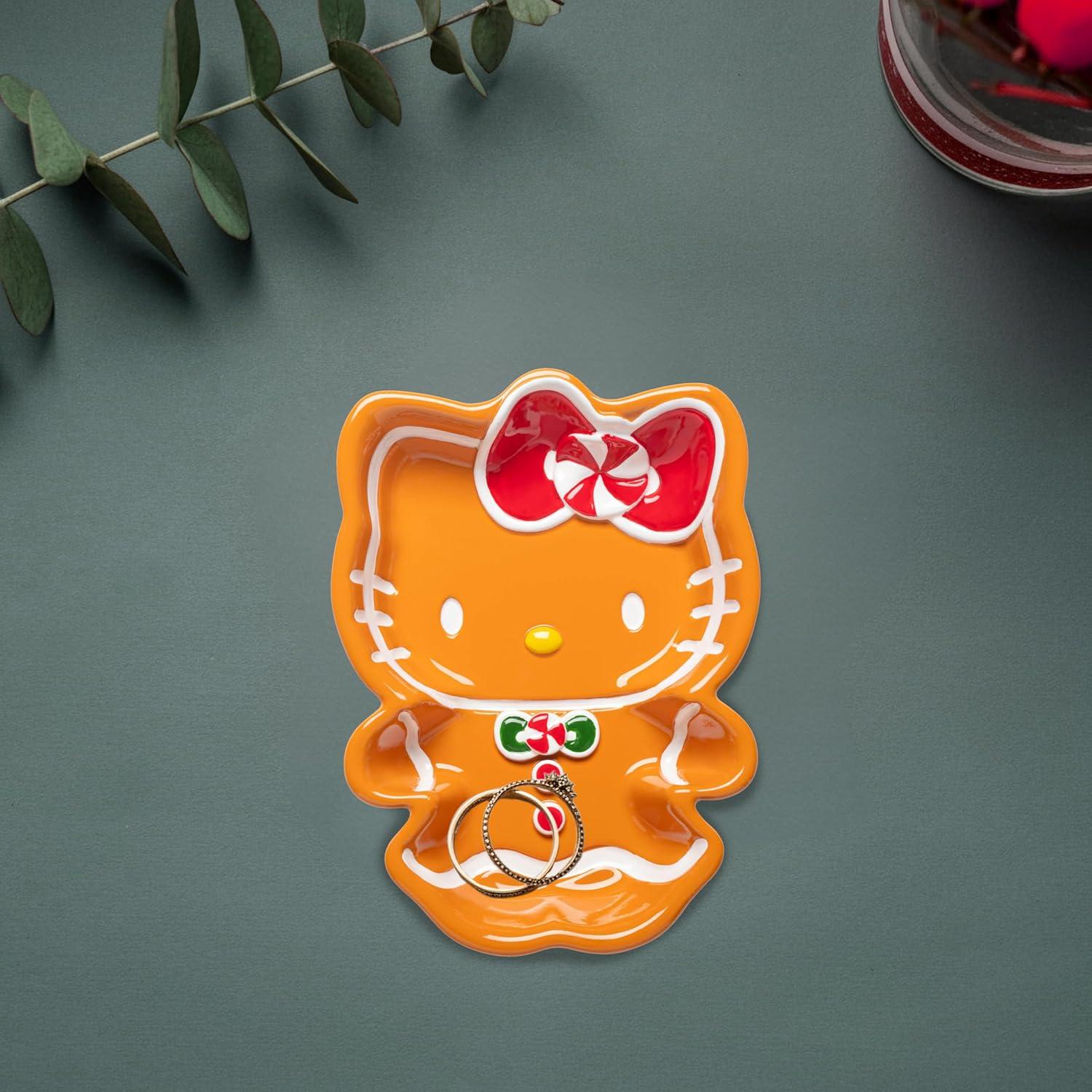 imageJay Franco Hello Kitty Gingerbread Cookie Soap Dish  Christmas ampamp Holiday Season Bathroom Dcor Sponge Holder