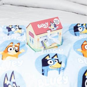 imageJay Franco Minecraft Throw Blanket with Gift Box  Plush Throw Measures 46 x 60 Inches  Super Soft Special Edition Gamer Fleece Bedding Features CreeperBlue  Bluey